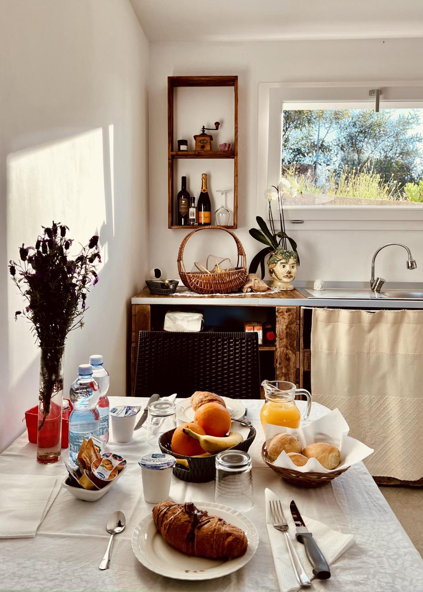 Sole Matto Rooms Ольбия Экстерьер фото